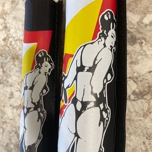 COPY - S&M limited edition Chris más dog pads